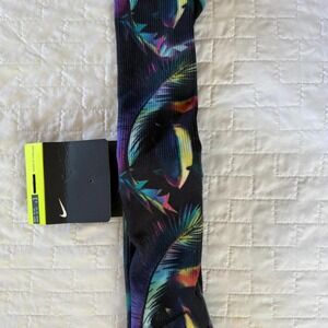 Nike Men`s Elite Versatility Crew Basketball Socks‎